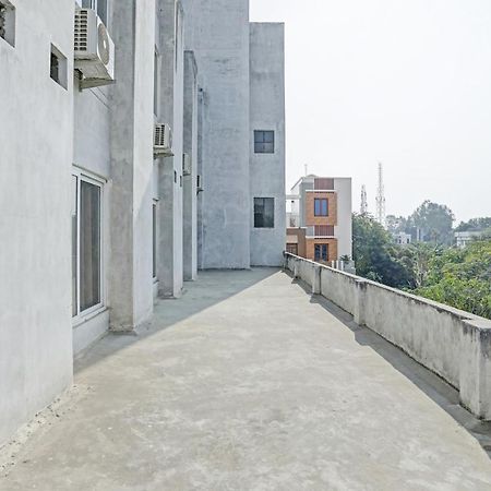 Oyo Flagship 80971 The Lime Tree Bareilly Exteriör bild