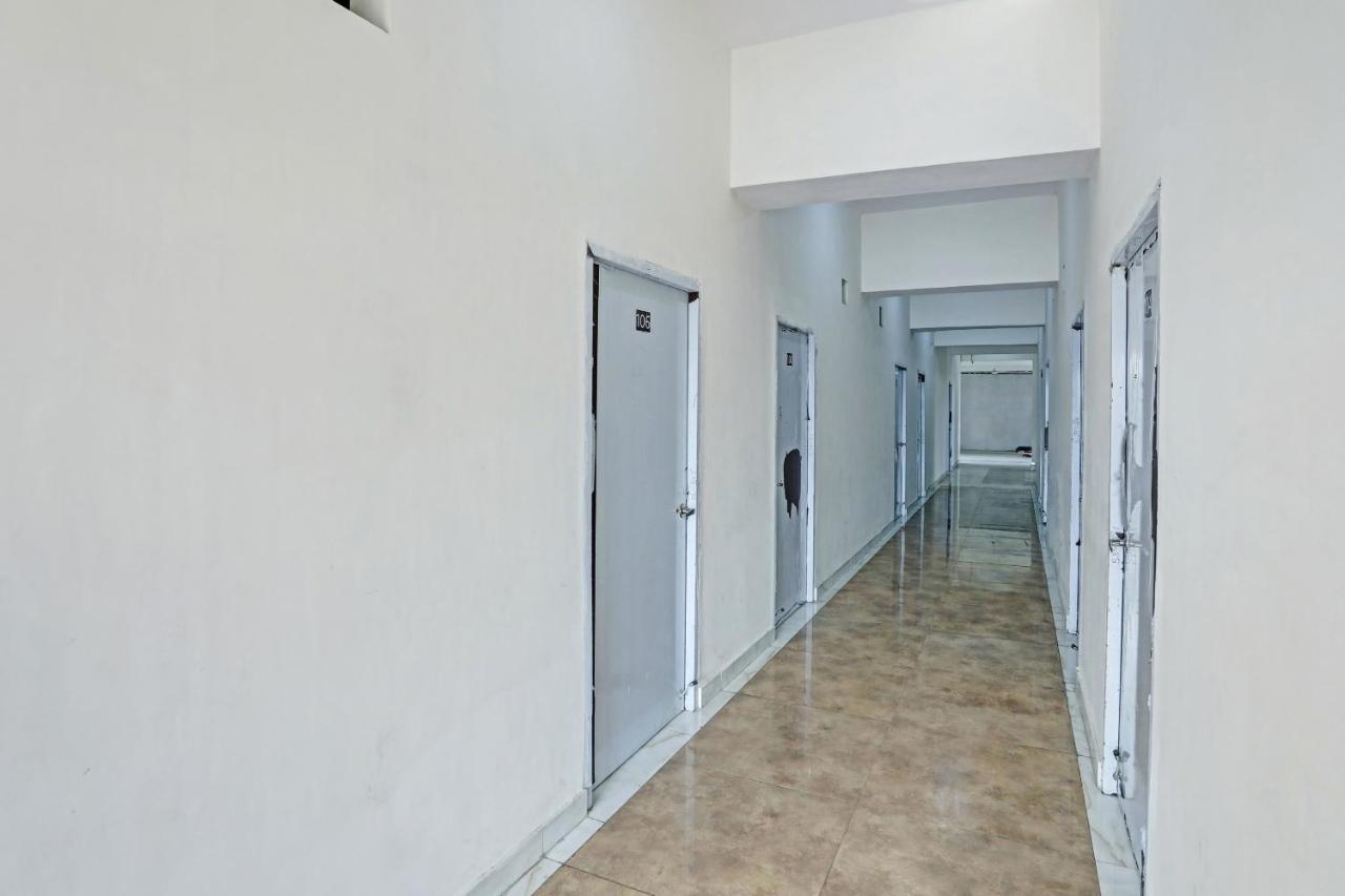 Oyo Flagship 80971 The Lime Tree Bareilly Exteriör bild