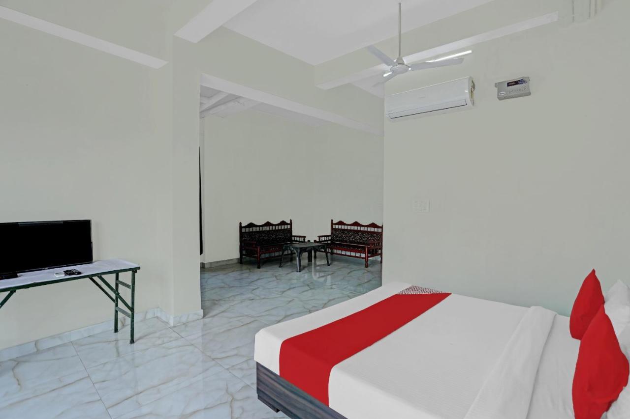 Oyo Flagship 80971 The Lime Tree Bareilly Exteriör bild